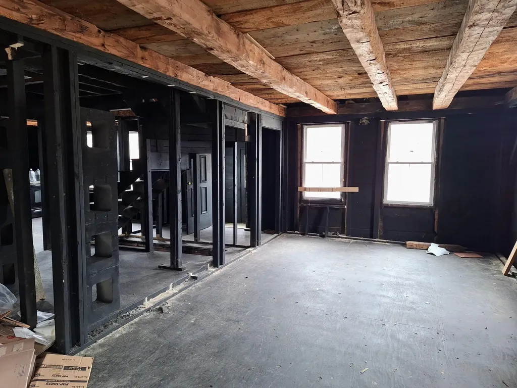 285 Park Avenue Auburn ME 04210