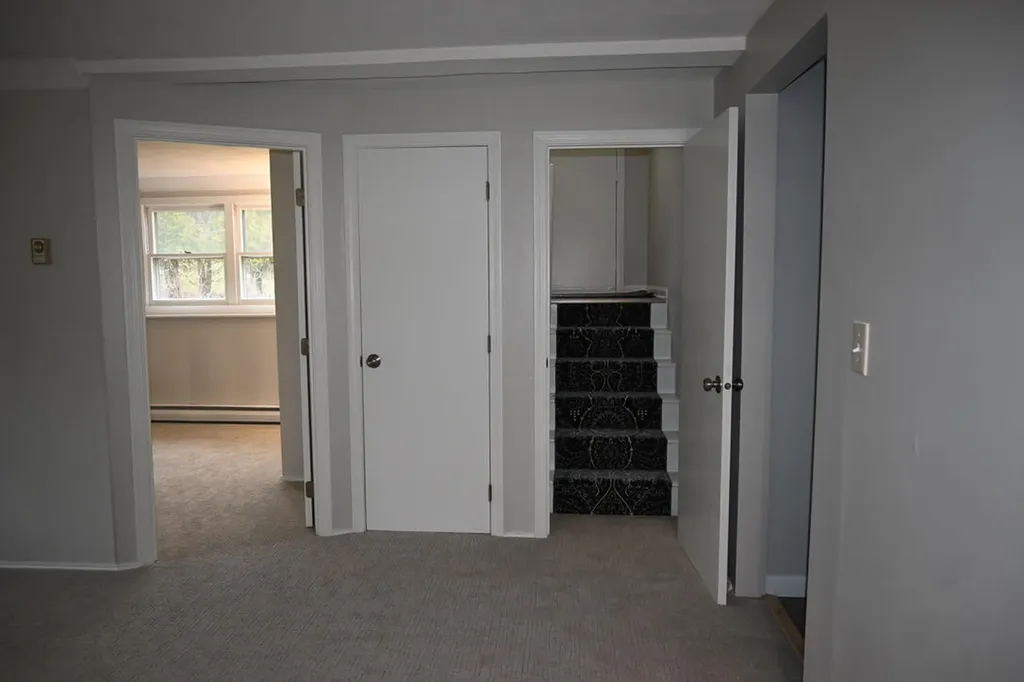 8 Lucas Lane Bowdoinham ME 04008