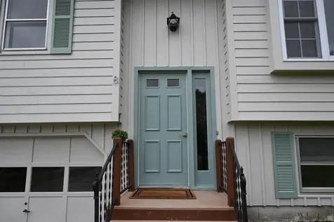 8 Lucas Lane Bowdoinham ME 04008