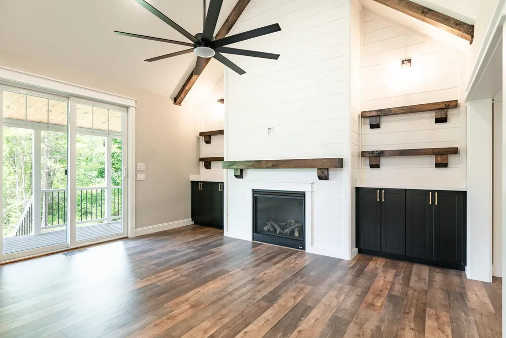222 River Road Eliot ME 03903
