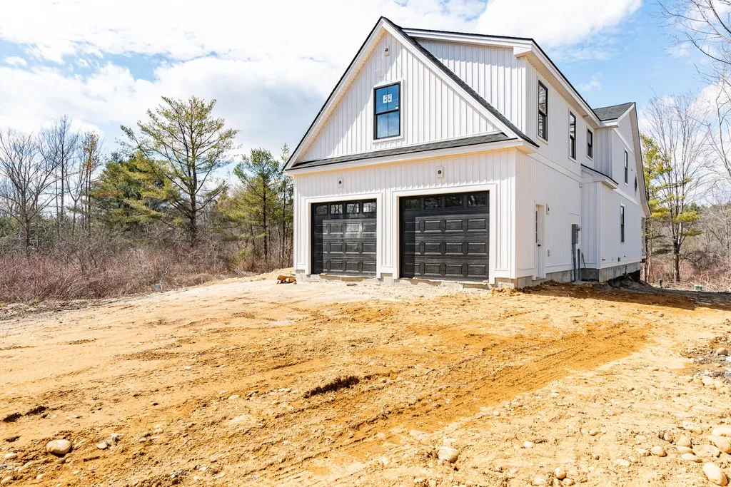 222 River Road Eliot ME 03903