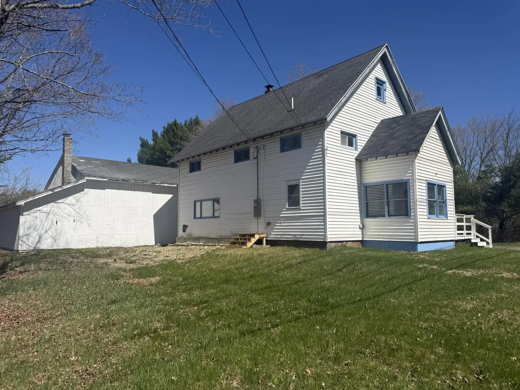 1763 Union Street Bangor ME 04401