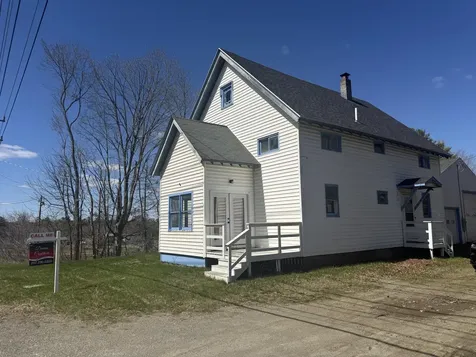 1763 Union Street Bangor ME 04401