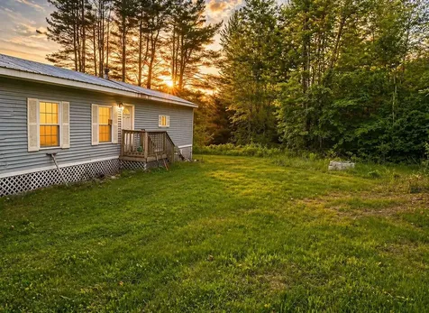 10 Castle Road Harmony ME 04942