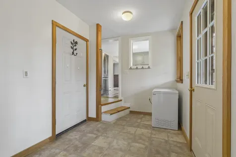 29 Juniper Lane Nobleboro ME 04555