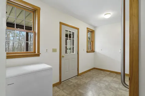 29 Juniper Lane Nobleboro ME 04555