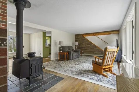 29 Juniper Lane Nobleboro ME 04555