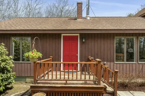 29 Juniper Lane Nobleboro ME 04555