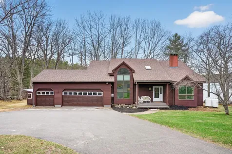556 Main Street Wayne ME 04284