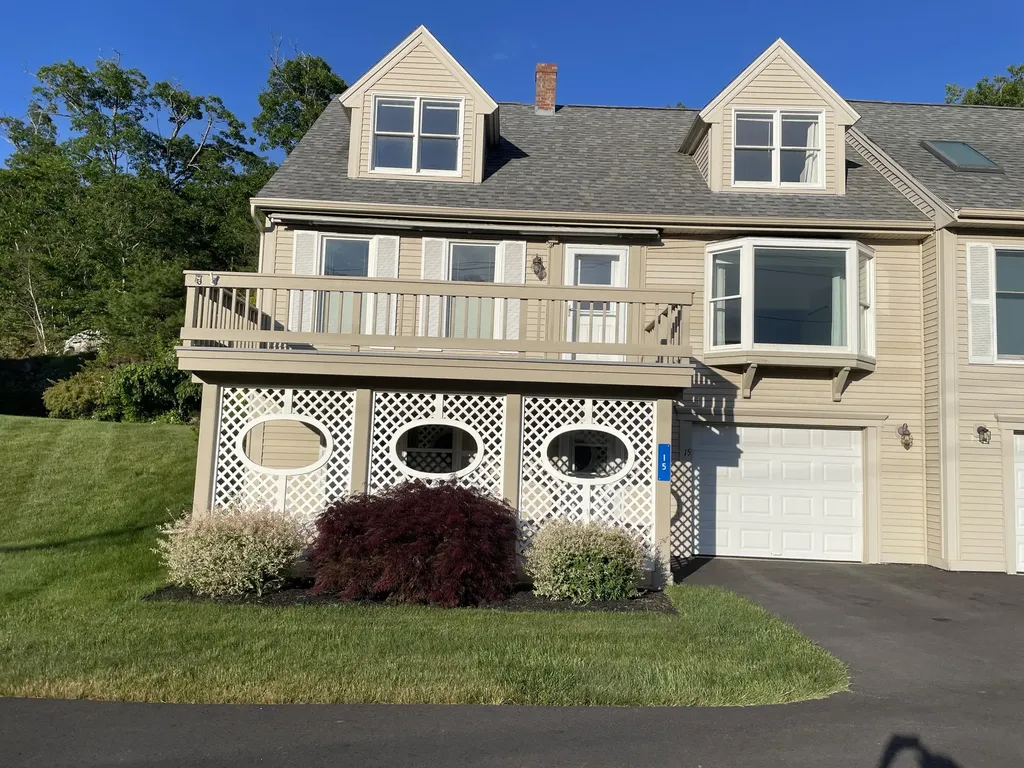 15 Village Court Boothbay Harbor ME 04538