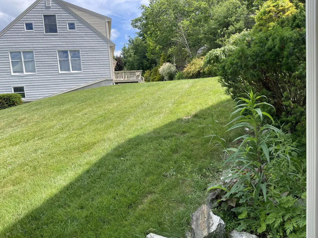 15 Village Court Boothbay Harbor ME 04538