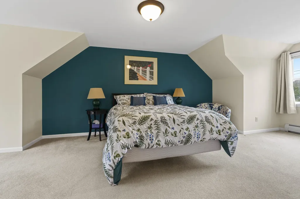 15 Village Court Boothbay Harbor ME 04538