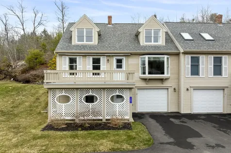 15 Village Court Boothbay Harbor ME 04538