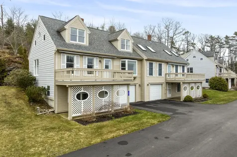 15 Village Court Boothbay Harbor ME 04538