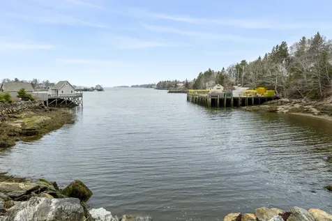 15 Village Court Boothbay Harbor ME 04538