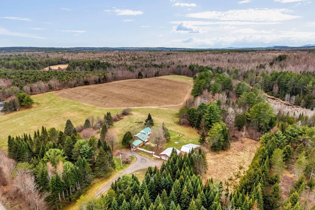 1294 Molunkus Road Cornville ME 04976