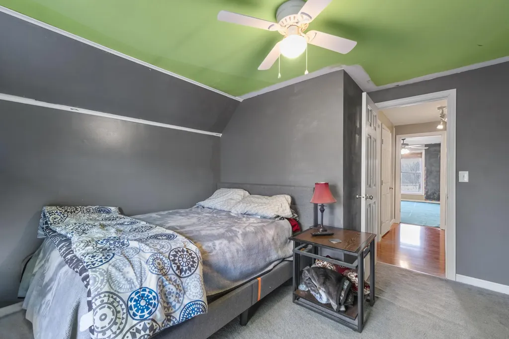 15 Nevelson Street Rockland ME 04841