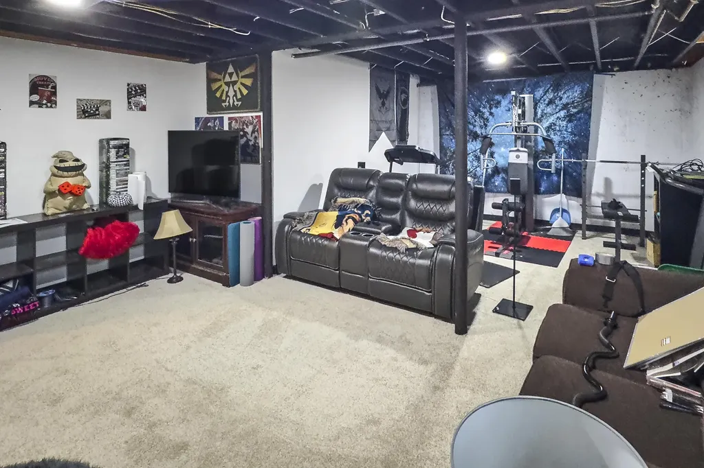 15 Nevelson Street Rockland ME 04841
