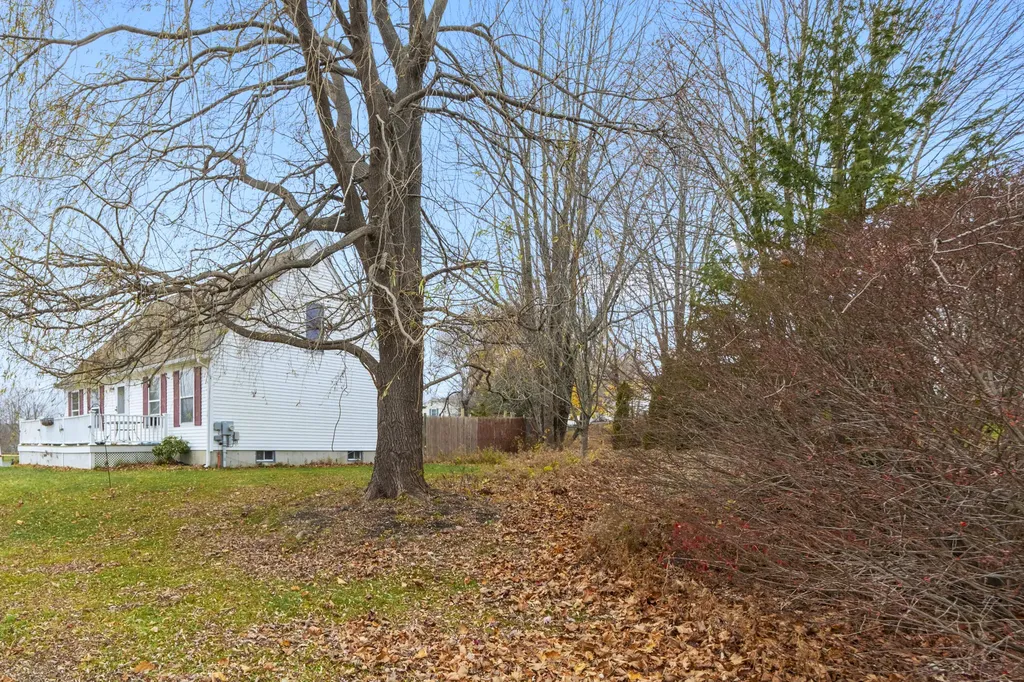15 Nevelson Street Rockland ME 04841