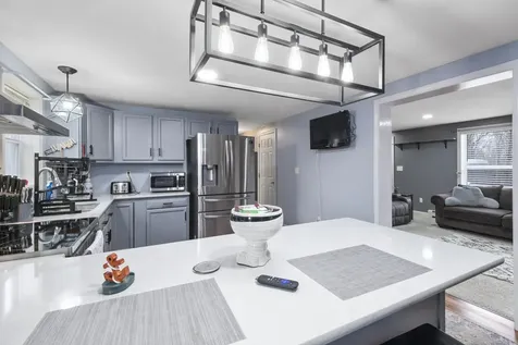 15 Nevelson Street Rockland ME 04841