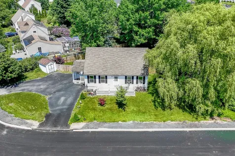 15 Nevelson Street Rockland ME 04841