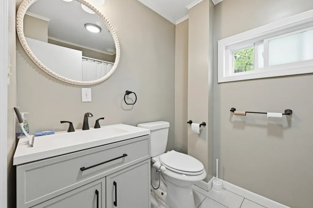83 Pleasant Street Waterville ME 04901