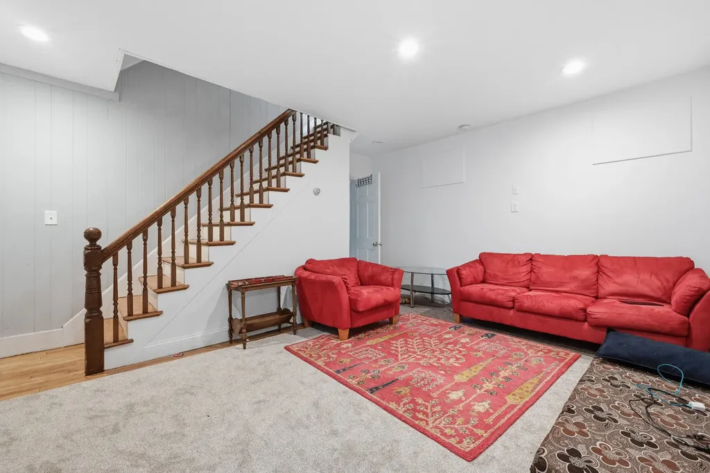 83 Pleasant Street Waterville ME 04901