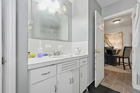 83 Pleasant Street Waterville ME 04901