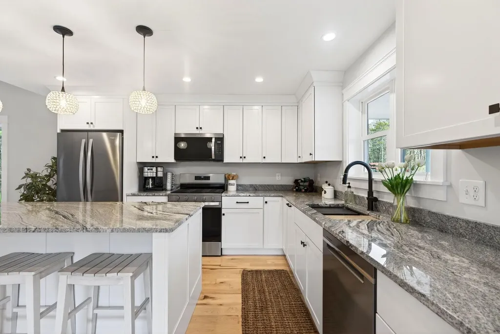 2 Palmers Way Old Orchard Beach ME 04064