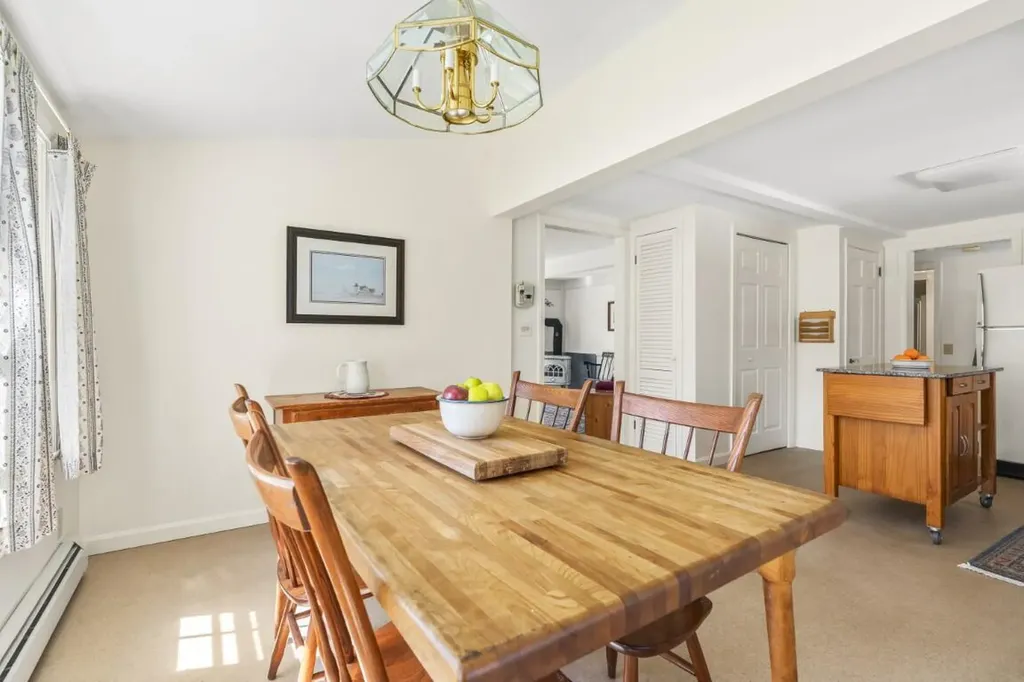 9 Cosy Harbor Road Southport ME 04576