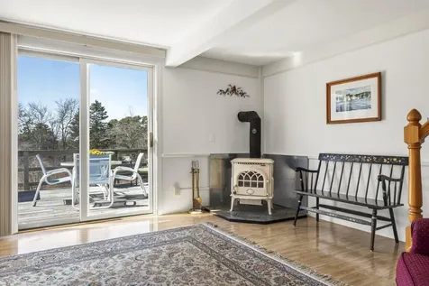 9 Cosy Harbor Road Southport ME 04576