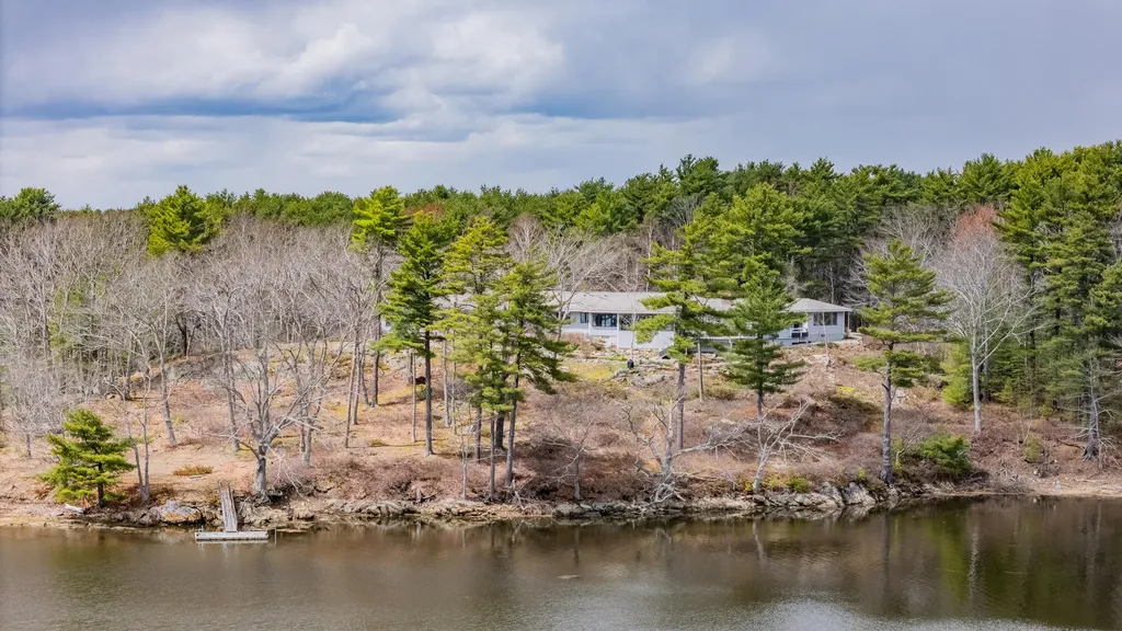 105 Mill Island Road Arrowsic ME 04530