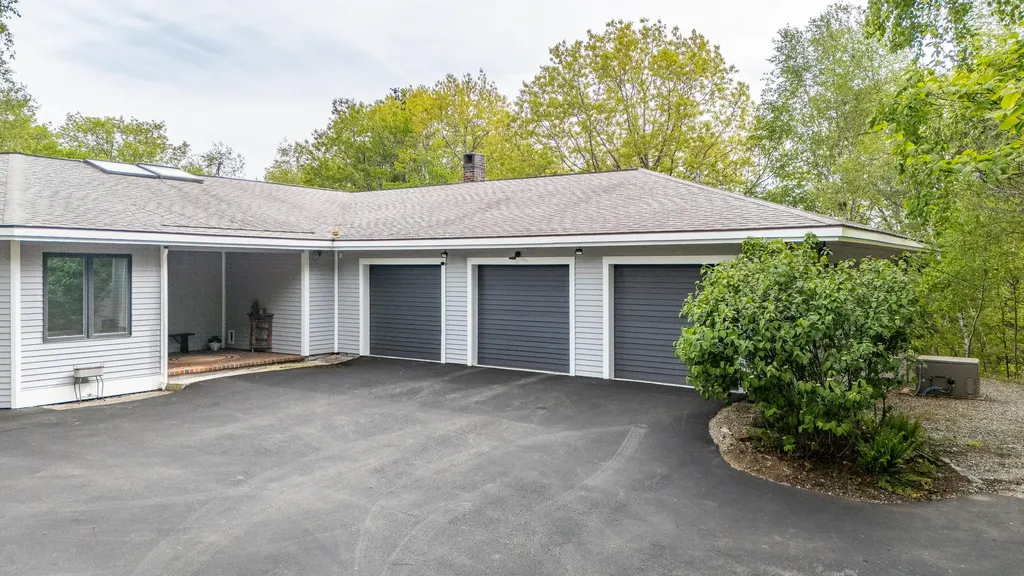 105 Mill Island Road Arrowsic ME 04530