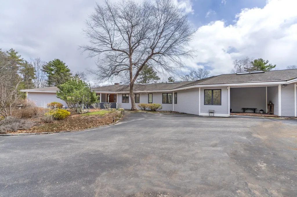 105 Mill Island Road Arrowsic ME 04530