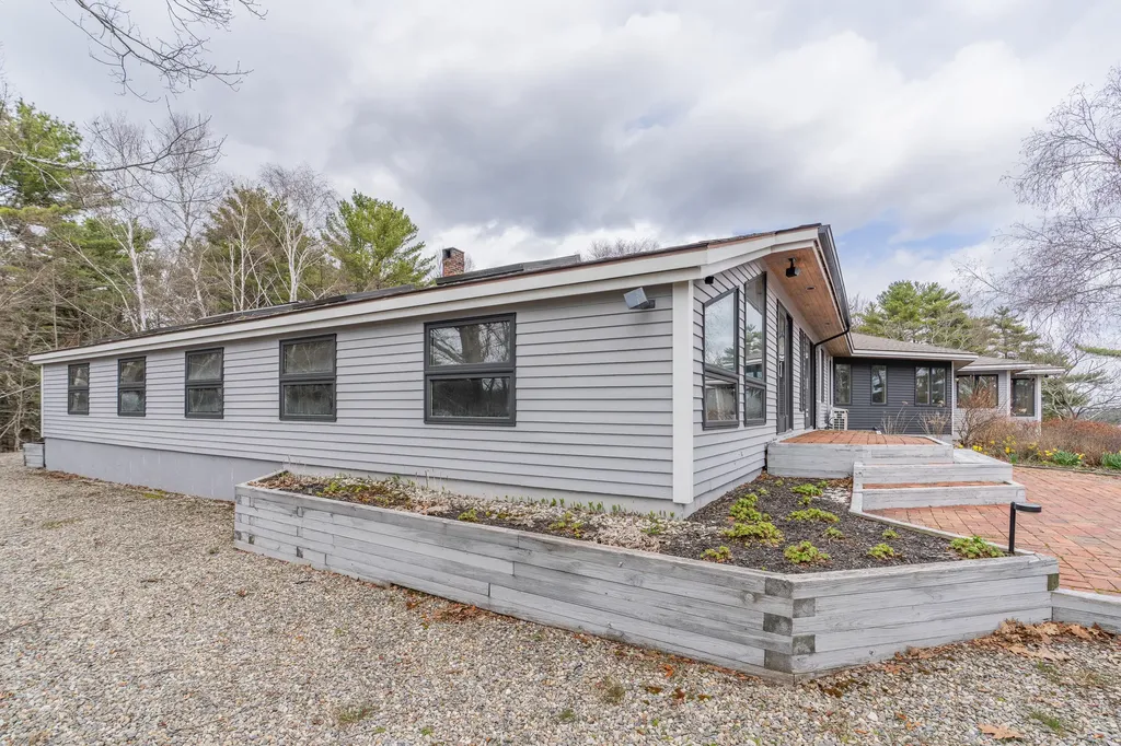 105 Mill Island Road Arrowsic ME 04530