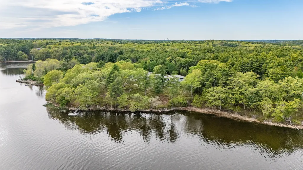 105 Mill Island Road Arrowsic ME 04530
