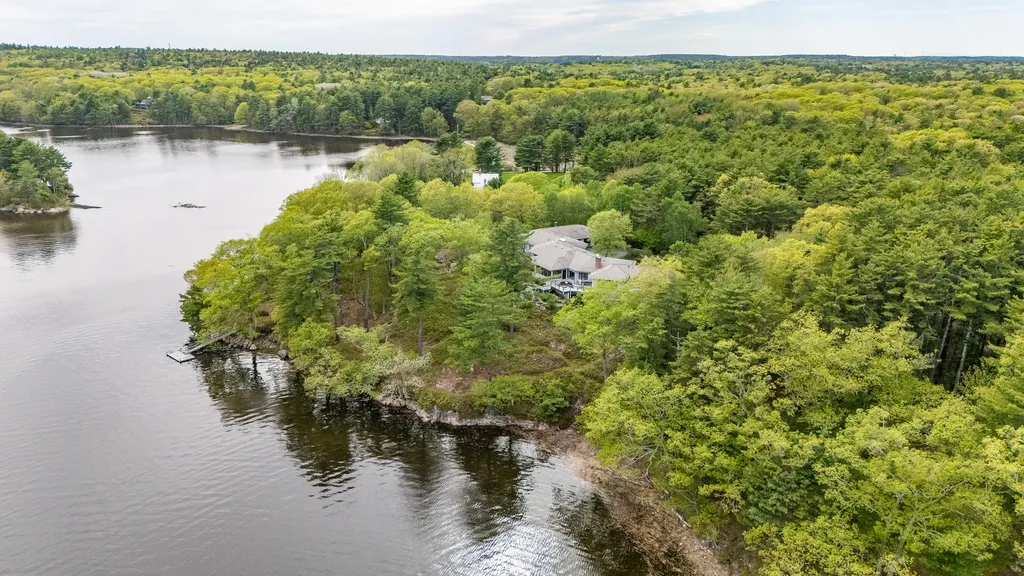 105 Mill Island Road Arrowsic ME 04530