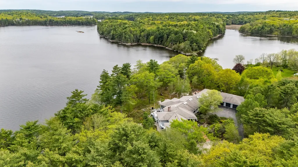105 Mill Island Road Arrowsic ME 04530
