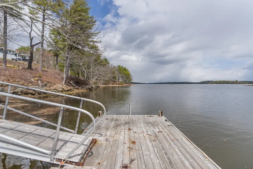 105 Mill Island Road Arrowsic ME 04530