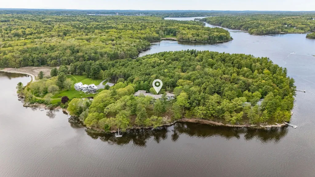105 Mill Island Road Arrowsic ME 04530