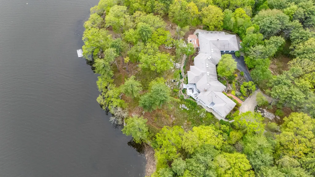 105 Mill Island Road Arrowsic ME 04530