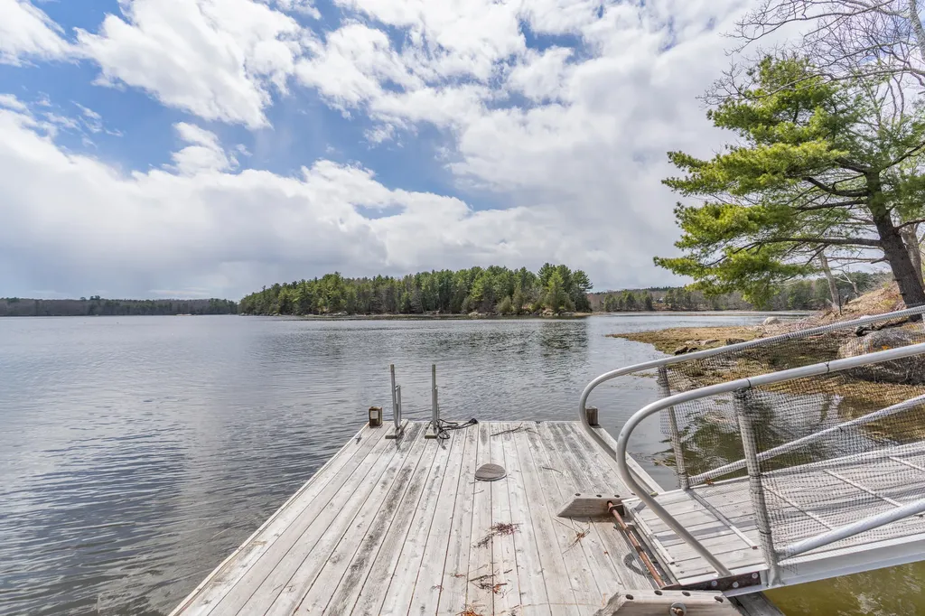 105 Mill Island Road Arrowsic ME 04530
