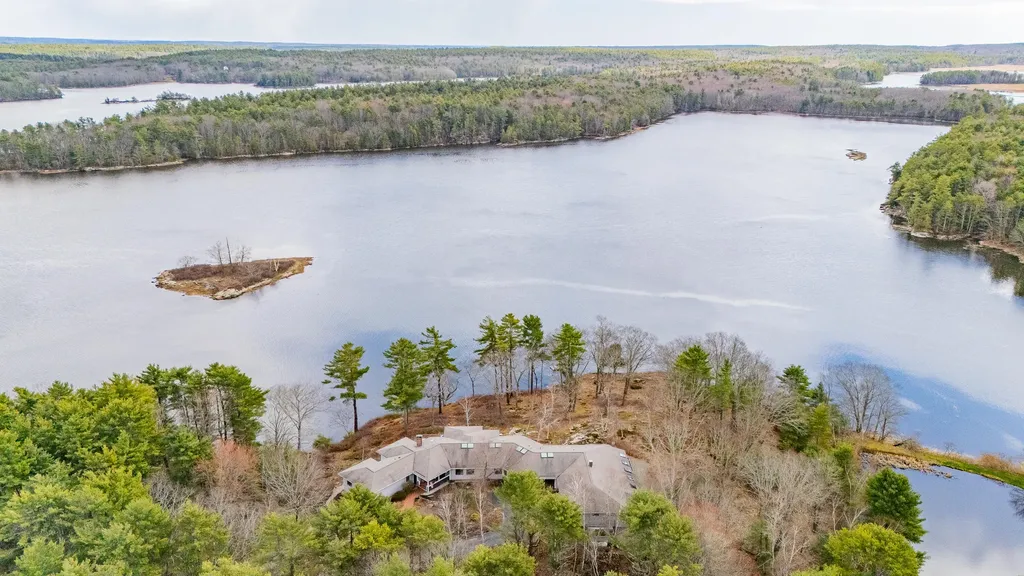 105 Mill Island Road Arrowsic ME 04530