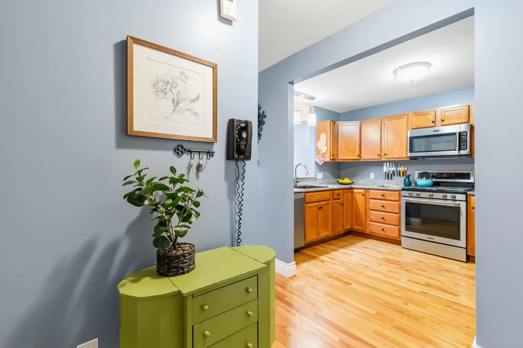 96 Ocean Street South Portland ME 04106