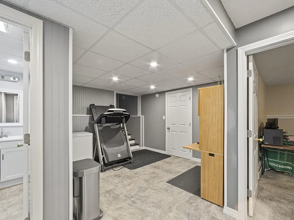 18 Andrea Avenue Benton ME 04901