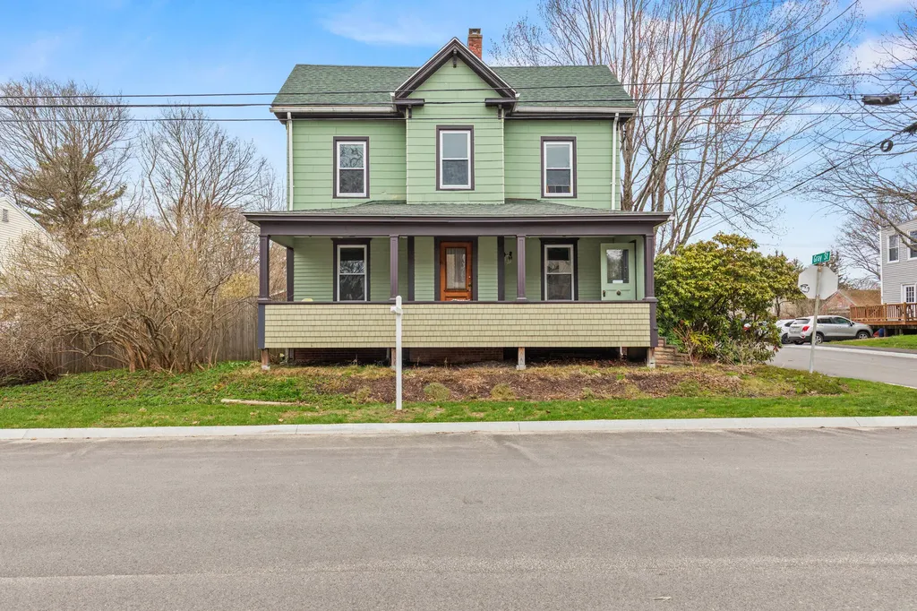 107 Lamb Street Westbrook ME 04092