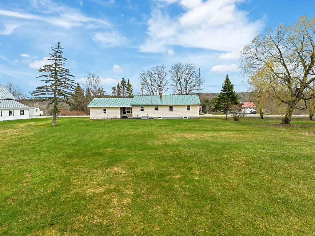 176 Fairfield Street Oakland ME 04963