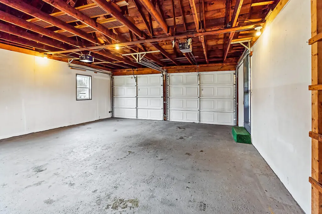 176 Fairfield Street Oakland ME 04963