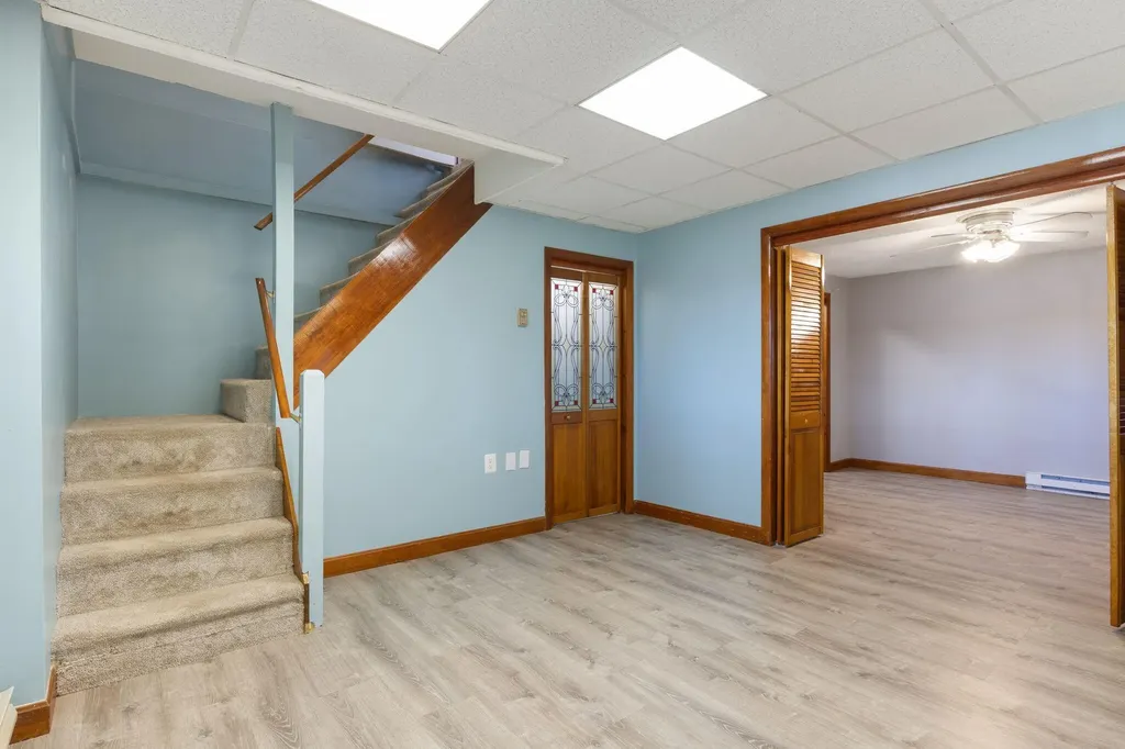 85 Running Hill Road Scarborough ME 04074