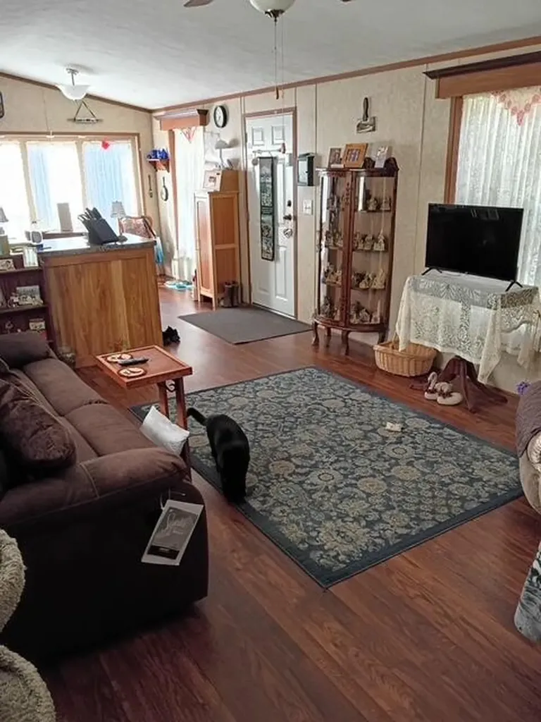5 Locust Drive Norway ME 04268